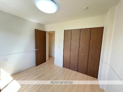 ルミエール[2LDK/55.54m2]の内装1