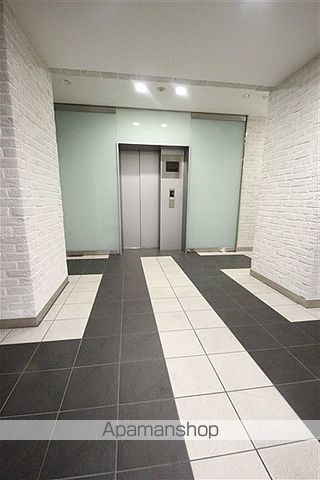 ラナップスクエア福島IIの玄関写真
