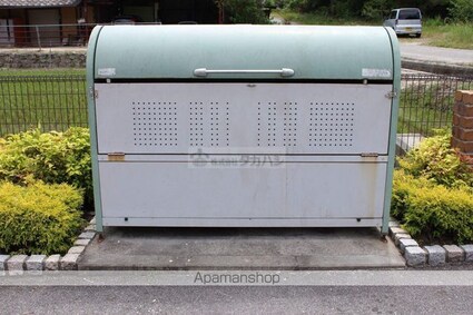 メゾン・エスポワール　Ａ[2LDK/50.27m2]の共用部3