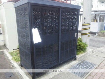 カーサ　フェリーセス　Ａ[2LDK/60.95m2]の共用部