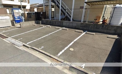 レオパレス江波東一丁目[1K/19.87m2]の駐車場