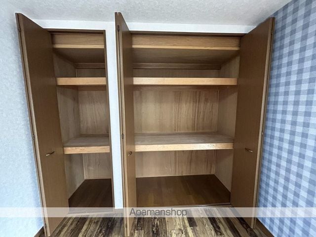 沼津市 1階建 築57年の内装写真