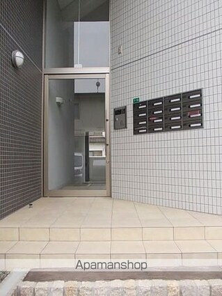 メゾン千代田[1K/39.32m2]のエントランス