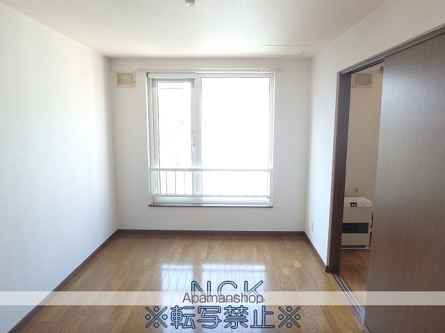 プレシャスコートの内装写真