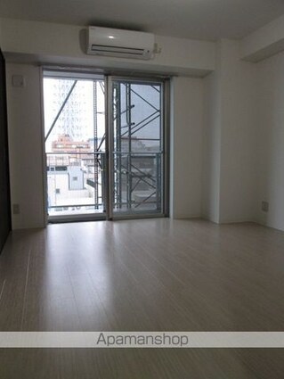 ｍｏｎｏ　ｔｅｒｒＡｃｅ[1K/25.08m2]のリビング・居間