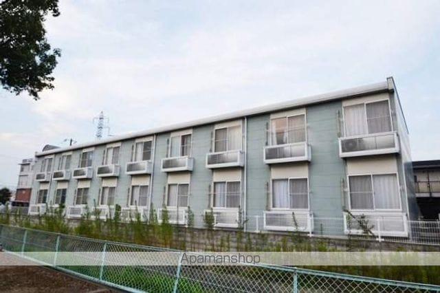レオパレスメゾン津高の外観写真