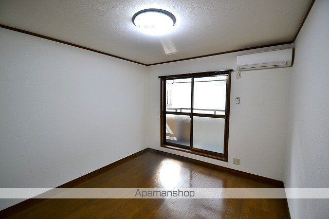 アーバン田部IIの内装写真