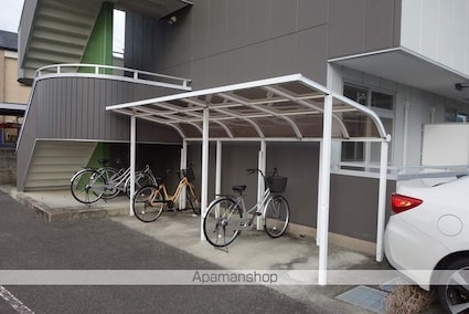 サンシャインタカラⅢ[1R/26.32m2]の外観4