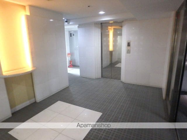 ステージファースト笹塚の玄関写真