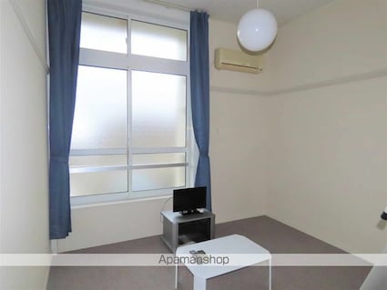 レオパレスブール・ドゥ・ネージュ[1K/20.28m2]のリビング・居間