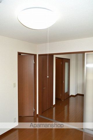 フォンテーヌ東ABCDの内装写真
