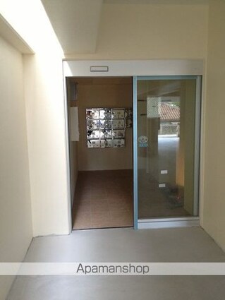 コンフォートソベ[3LDK/60m2]の共用部1