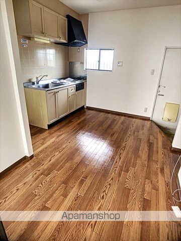 シャレオ末広の内装写真