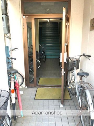 メゾンオオギの玄関写真