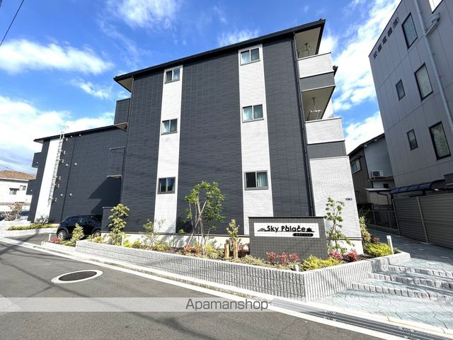 SKY palaceの外観写真