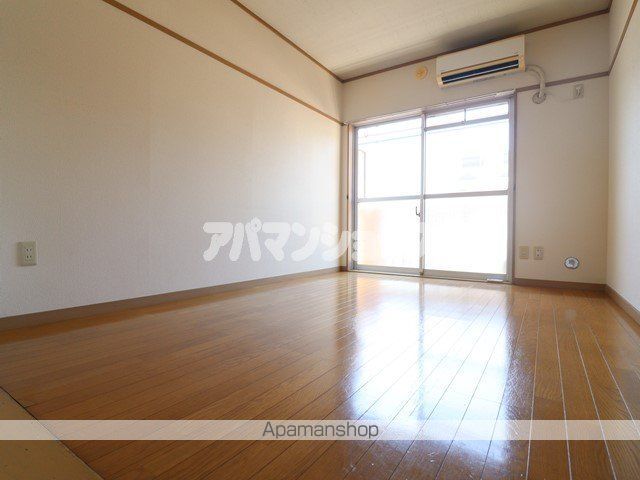 アゼリアマンションの内装写真
