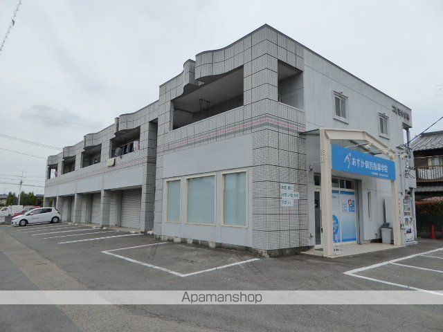 プリモ今伊勢の玄関写真