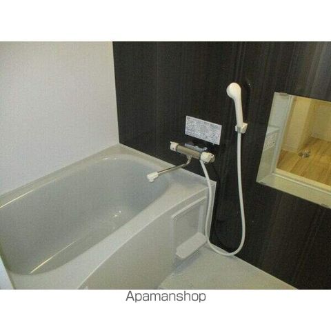 ENCHANーTHE環状通東の内装写真