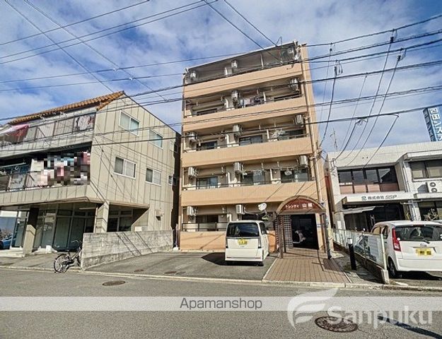 トレンディ山越の外観写真
