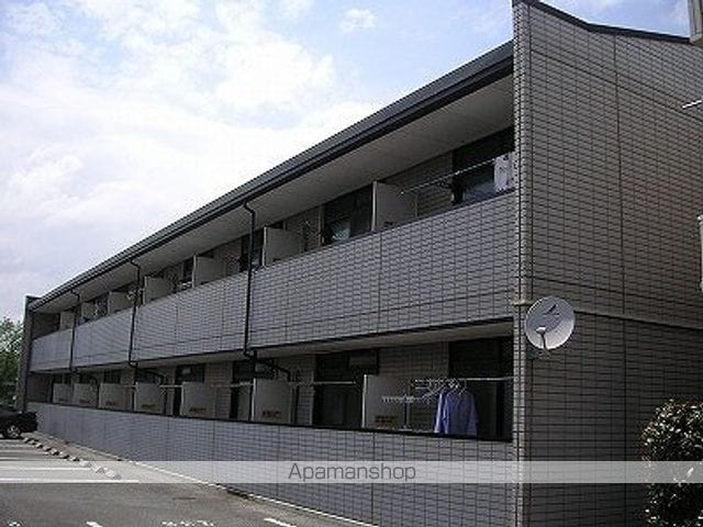 レオパレスクレール公園前の外観写真