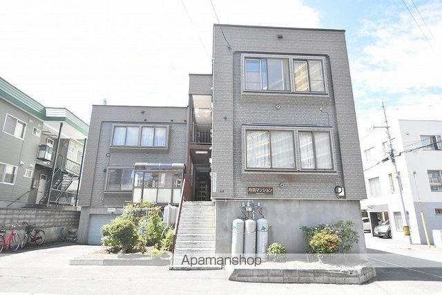 丹羽マンションの外観写真