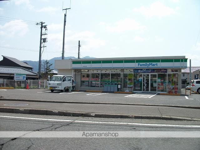 クレインの周辺写真