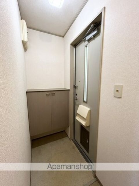 和歌山県海南市船尾[2DK/53.85m2]の玄関
