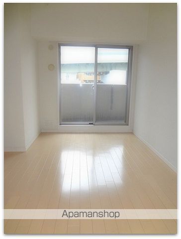 アシュランス新町の内装写真