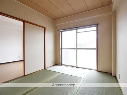 グランアルブル中須賀[2DK/34.83m2]の内装2