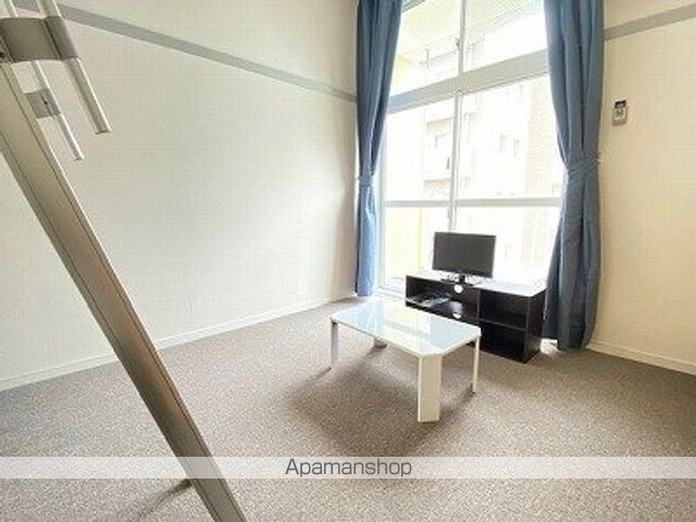 レオパレス山手の内装写真