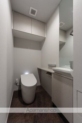 Ｌｅ　ＵｎＤｅｕｘ南青山[2LDK/78.71m2]のトイレ