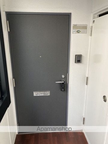 タウンハウス金衛町の玄関写真