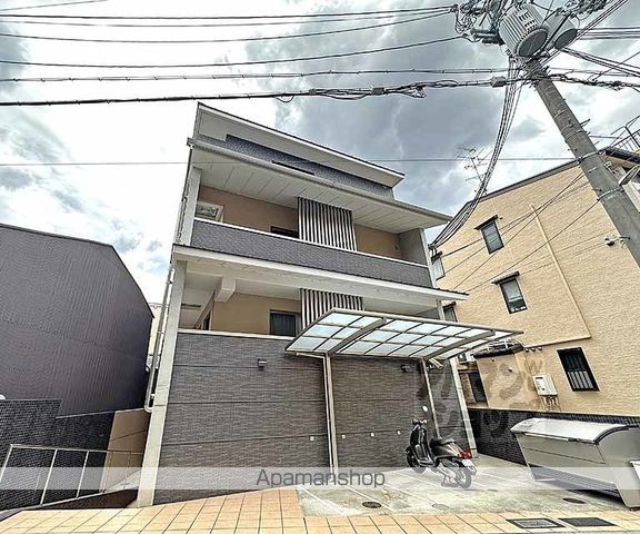 クレアーレ富小路の外観写真