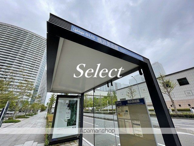 M.M.TOWERS FORESIS Rの周辺写真