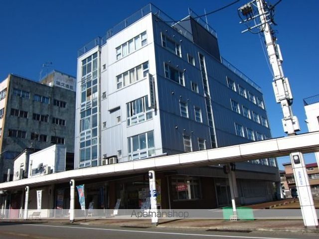 小千谷産業ビルの外観写真
