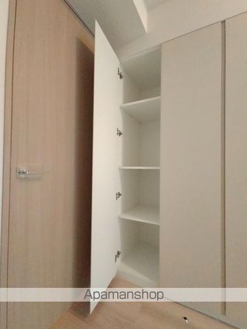 ESLEAD COURT堺筋本町の内装写真