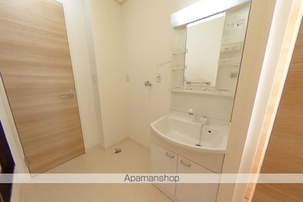 クレセントガーデン　Ｂ棟[2LDK/54.82m2]の洗面所