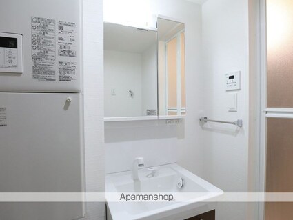 愛知県名古屋市昭和区御器所３丁目[1K/27m2]の洗面所