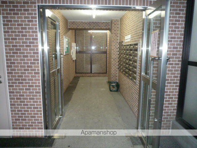 アートプラザユーの玄関写真
