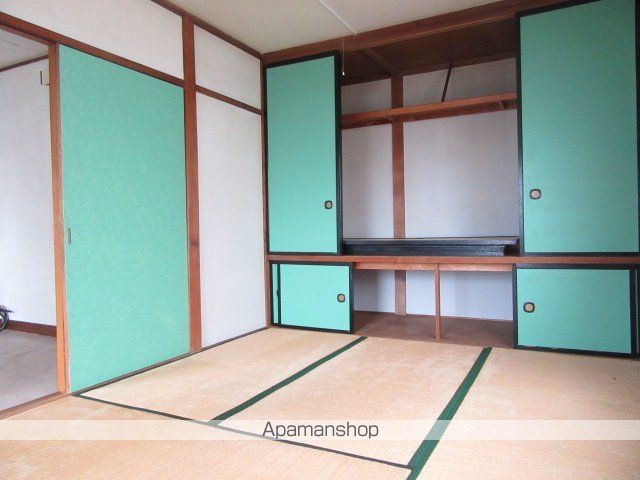 ライラックマンション屯田の内装写真