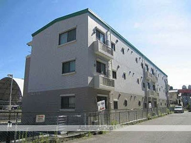 カプリス戸坂中町の外観写真