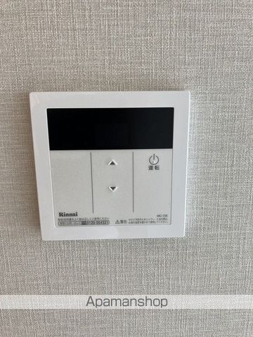 カレッジヒルズEの内装写真