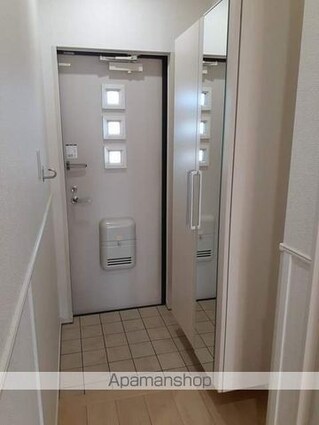 Ｒｉｒｉａ　Ⅶ６[2LDK/55.88m2]の玄関