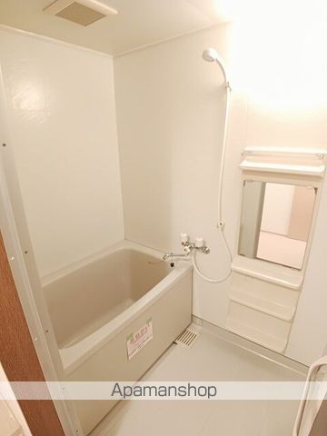 リヴィエール宮本IIの内装写真