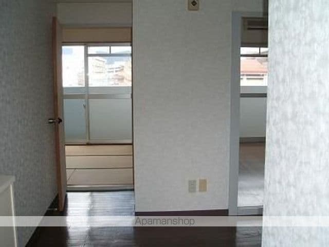 ハイツ南松山の内装写真