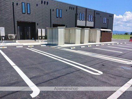 ステイズ　丸岡[1LDK/50.14m2]の駐車場