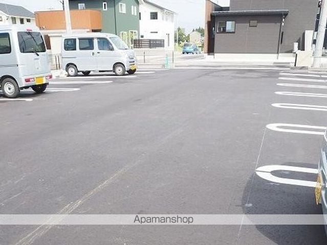 ヴォーレンIのその他写真