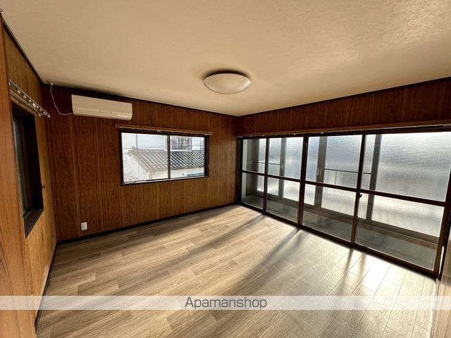 松若町戸建の内装写真