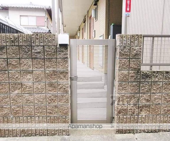 RESANA 山科の外観写真