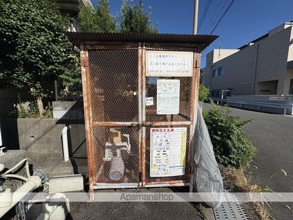 滋賀県野洲市冨波甲[2LDK/54m2]の共用部2